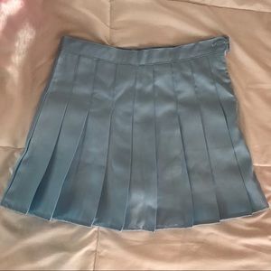 blue pleated skirt